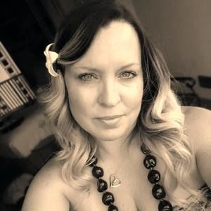 Meet your Posher, Tera